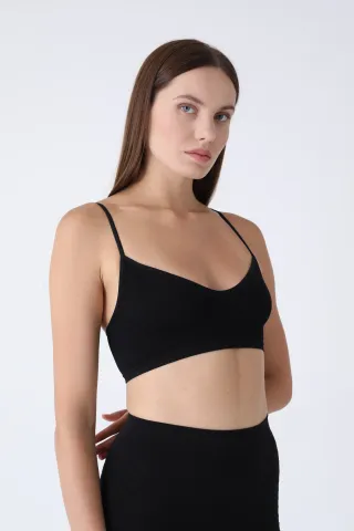 Bustieră damă cu bretele subțiri – negru