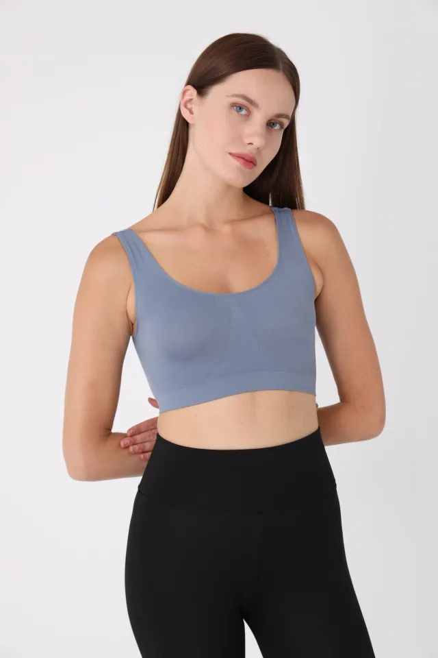 Bustieră lejeră gri cu bretele late – fără push-up