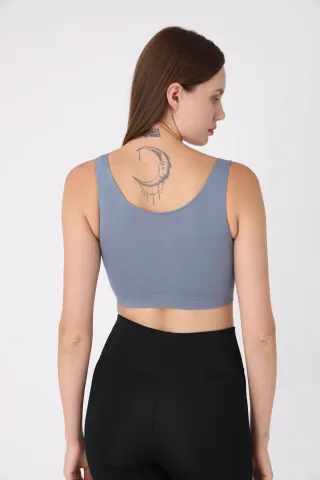 Bustieră lejeră gri cu bretele late – fără push-up hover