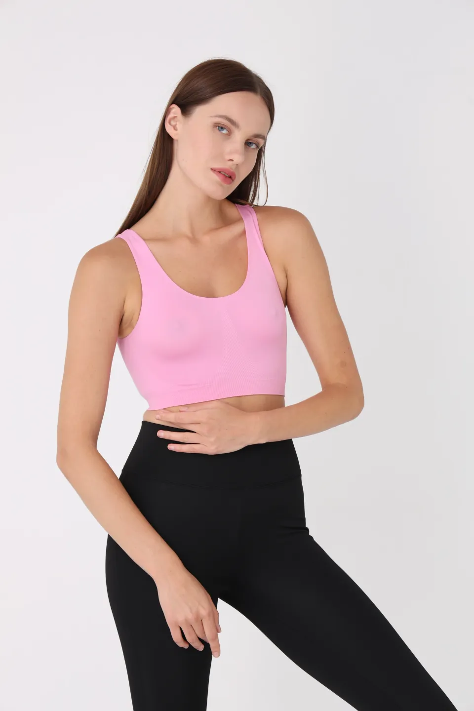 Bustieră lejeră roz cu bretele late – fără push-up - 1