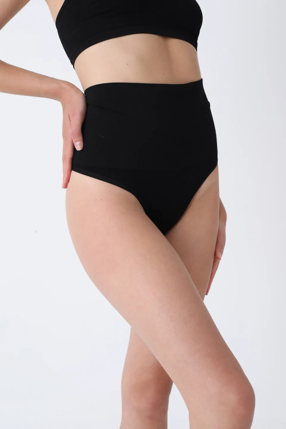 Corset modelator cu talie înaltă și chilot tanga – negru - 1