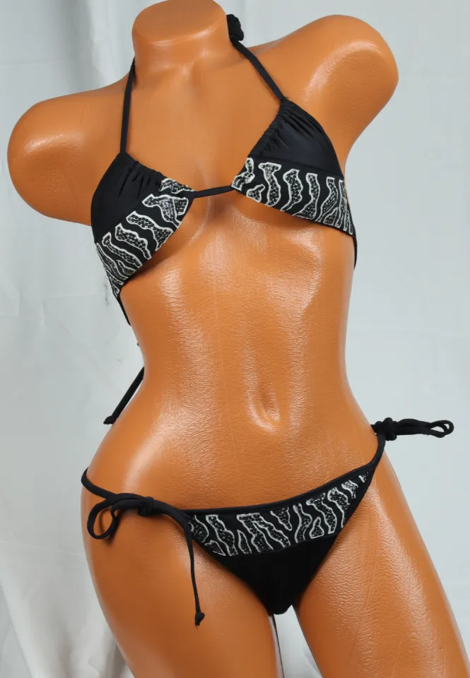 Costum de baie negru cu paiete – sutien triunghi și slip cu șnur