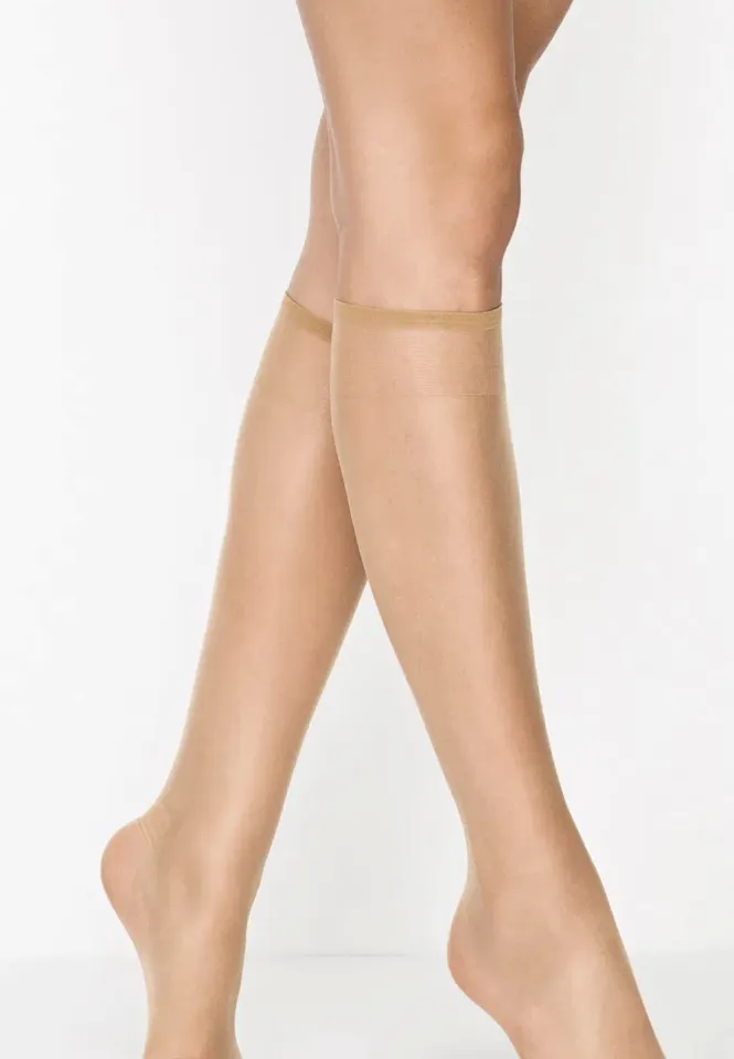 Șosete dama Penti Fit 15 DEN, până la genunchi- lucioase, nude