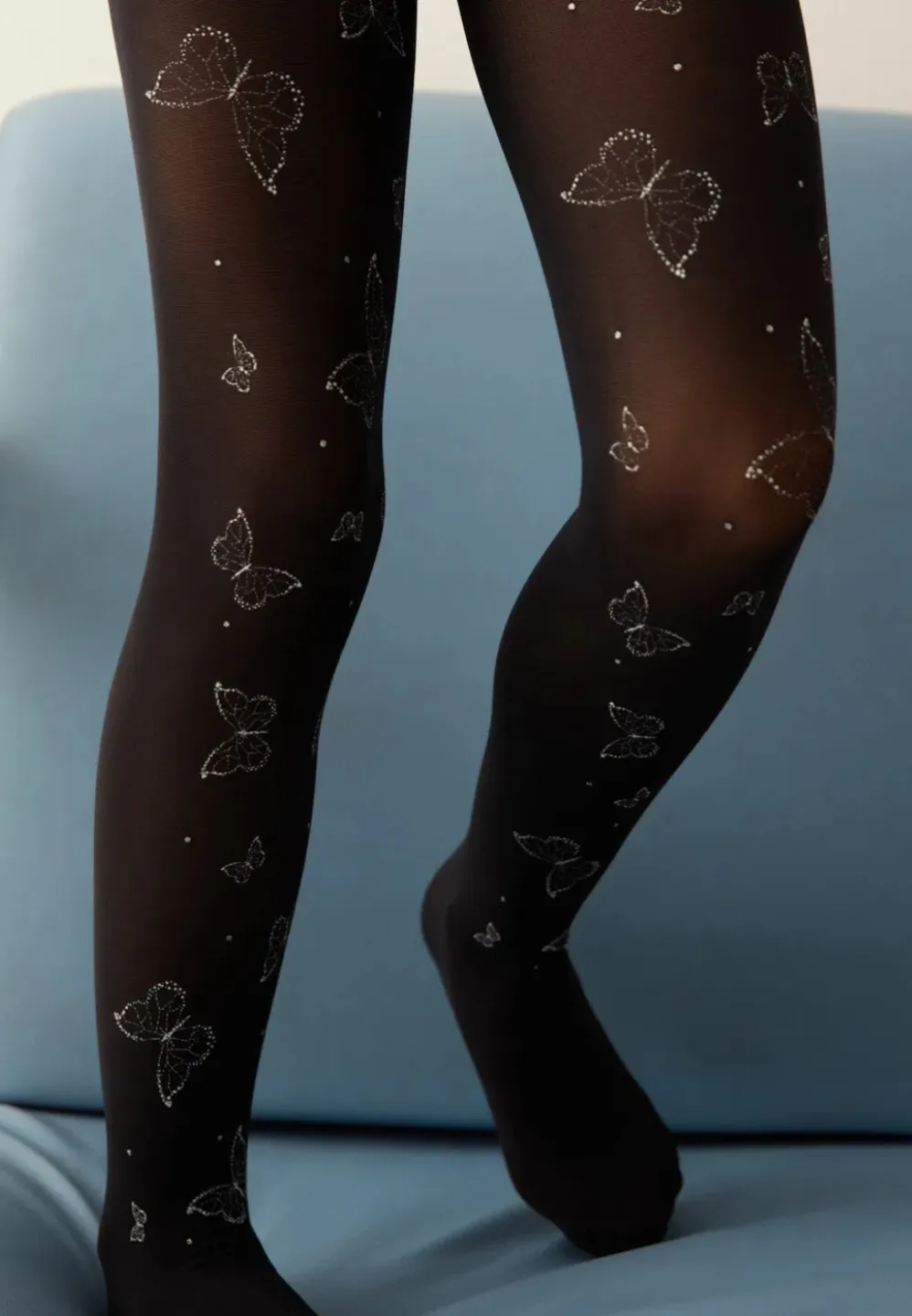 Dres fetițe Penti Young ,,Fly Away" 40 DEN- mat, opac, imprimeu fluturi, culoare negru - 1