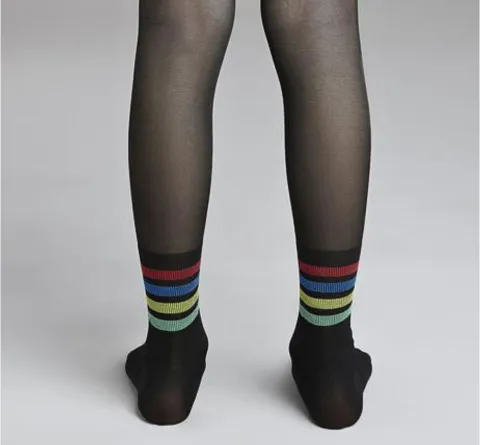 Dres fetițe Penti Young ,,Rainbow Stripe'', 30 den-  imprimeu dungi colorate, negru