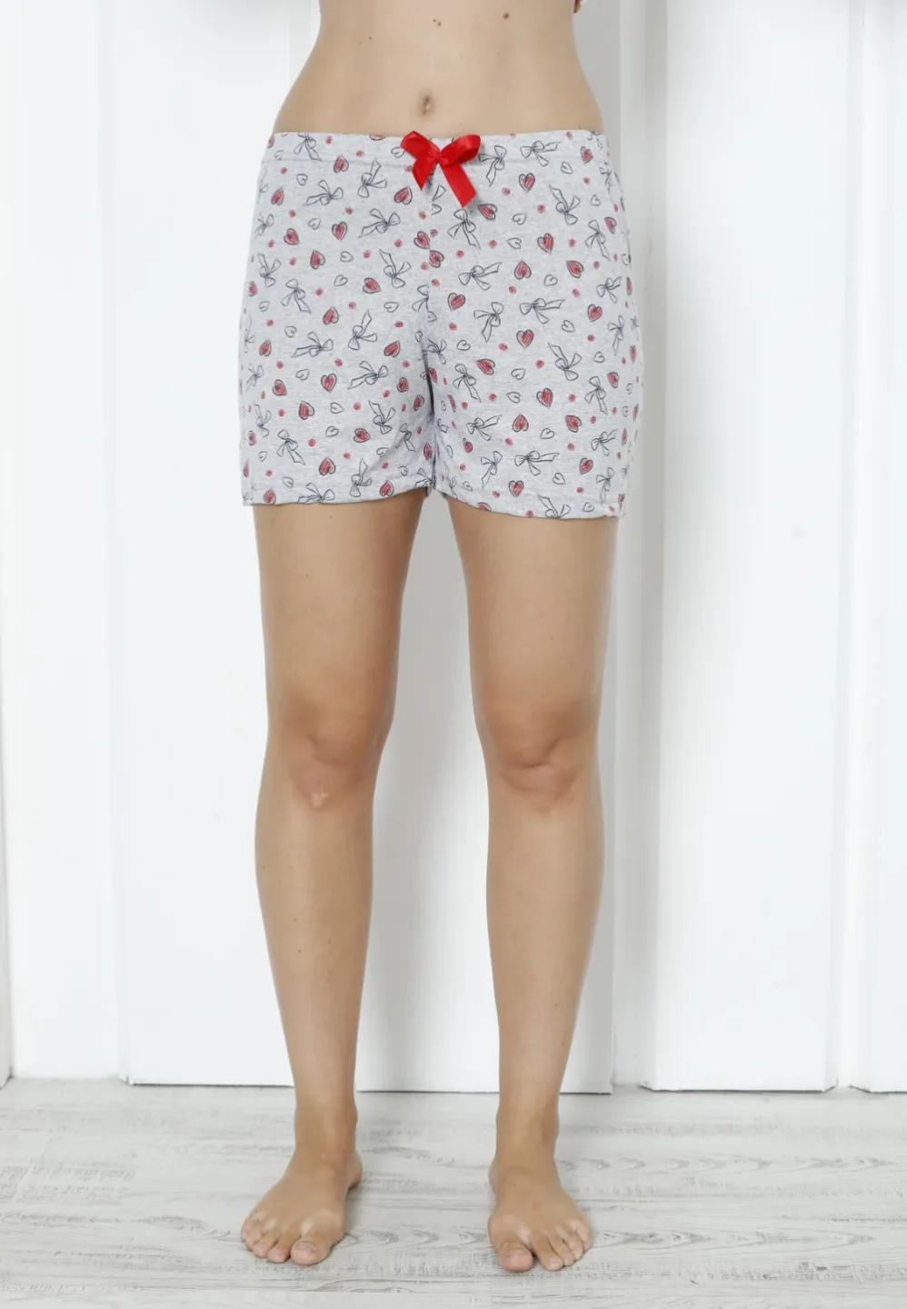 Short damă pijama din bumbac, gri, imprimeu inimi roșii - 1