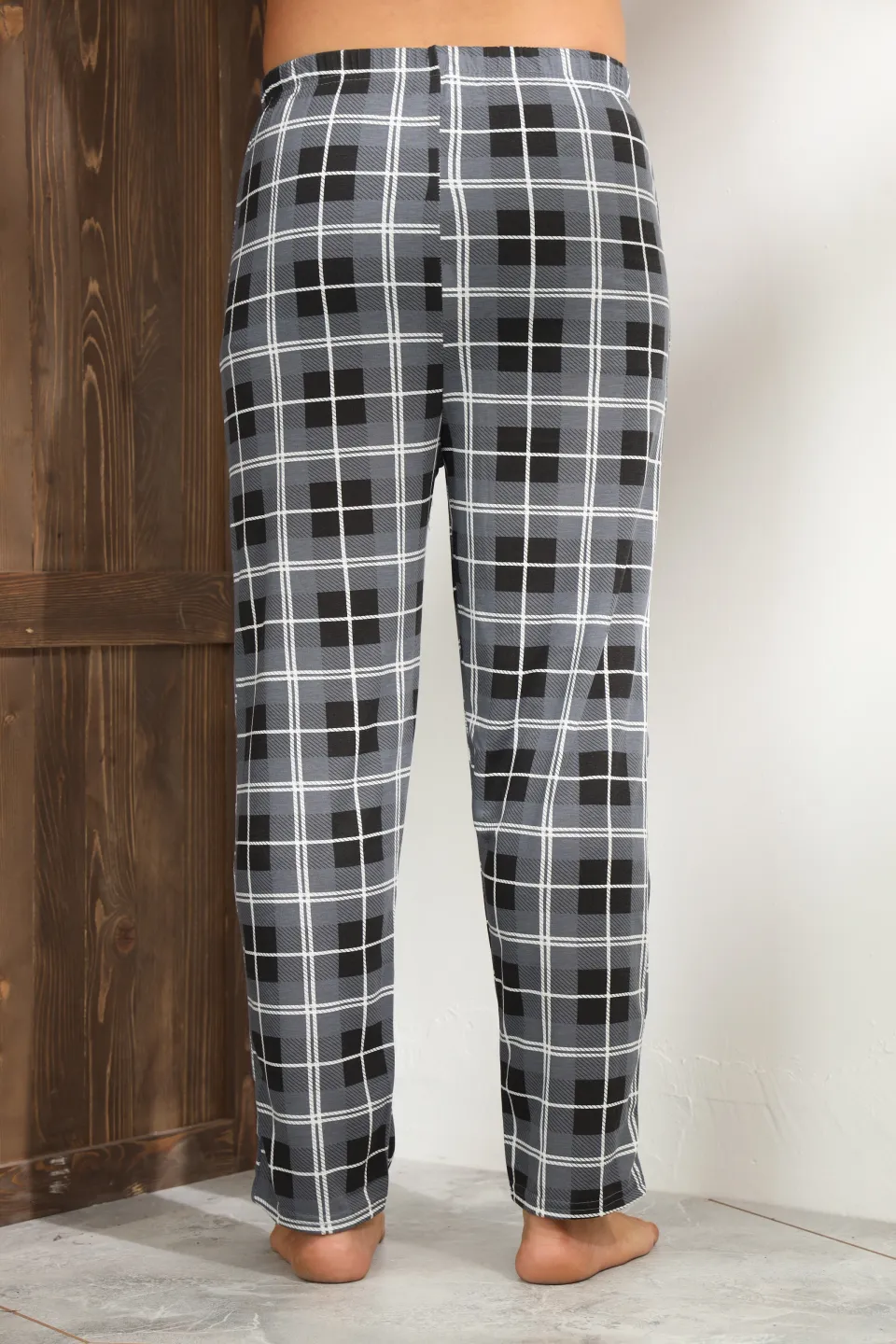 Pantaloni de pijama bărbați gri cu pătrățele negre și carouri albe - 2
