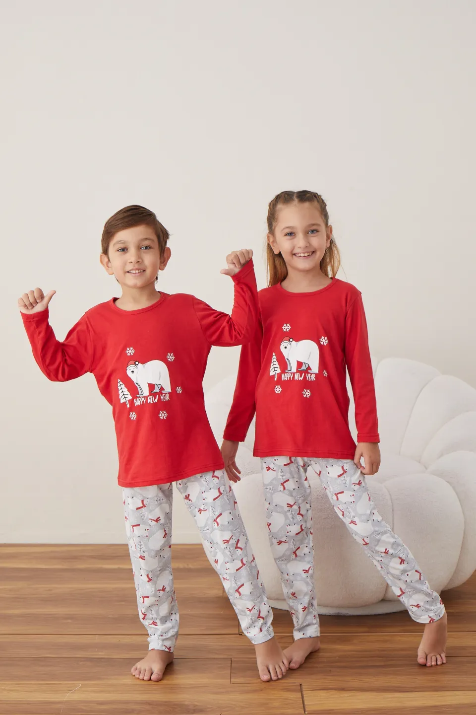 Pijama de Crăciun pentru copii, bluză roșie și pantaloni gri cu ursuleți, imprimeu „Urs Polar” - 2