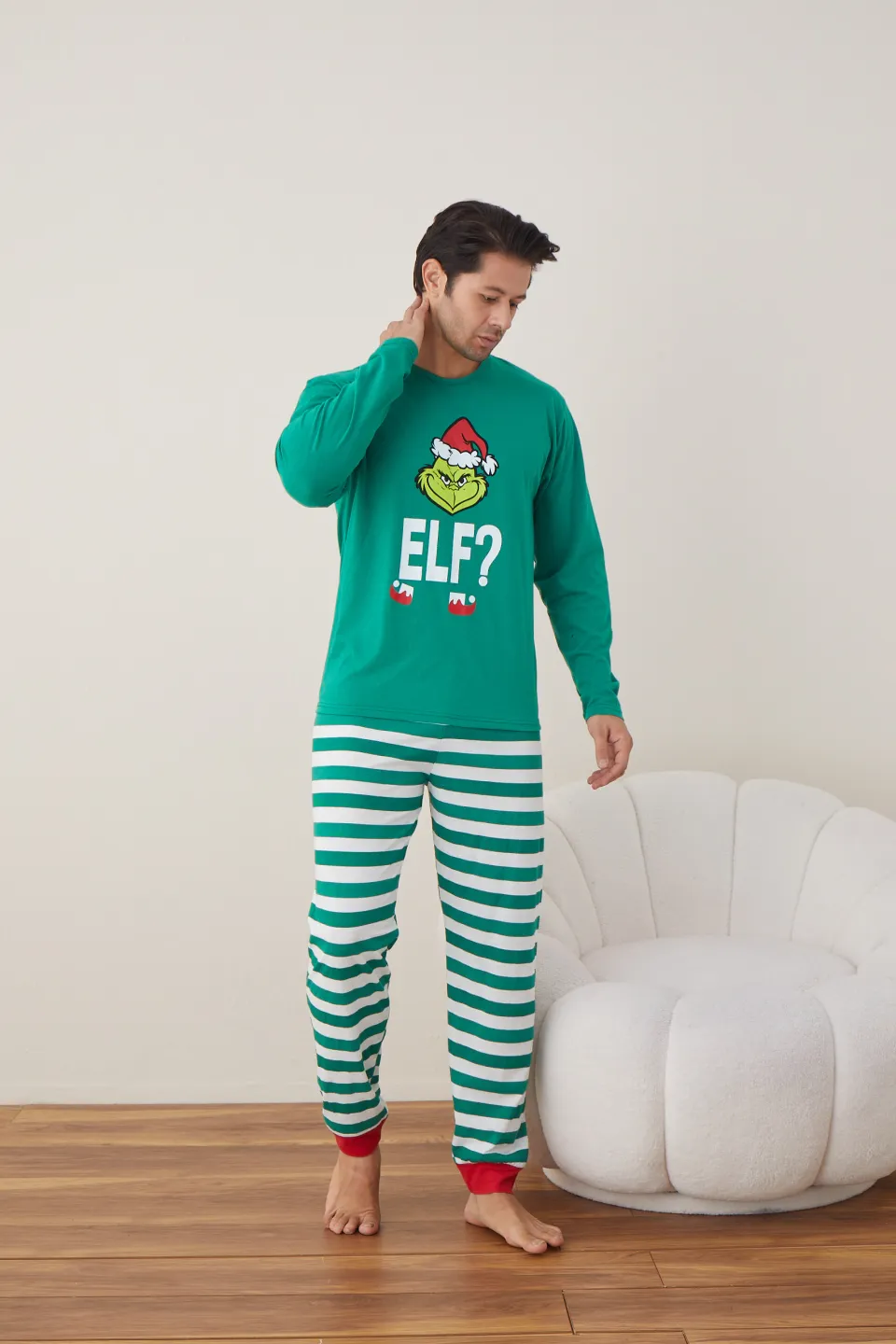 Pijama de Crăciun pentru bărbați, bluză verde și pantaloni dungi alb-verde, imprimeu „Grinch” - 1