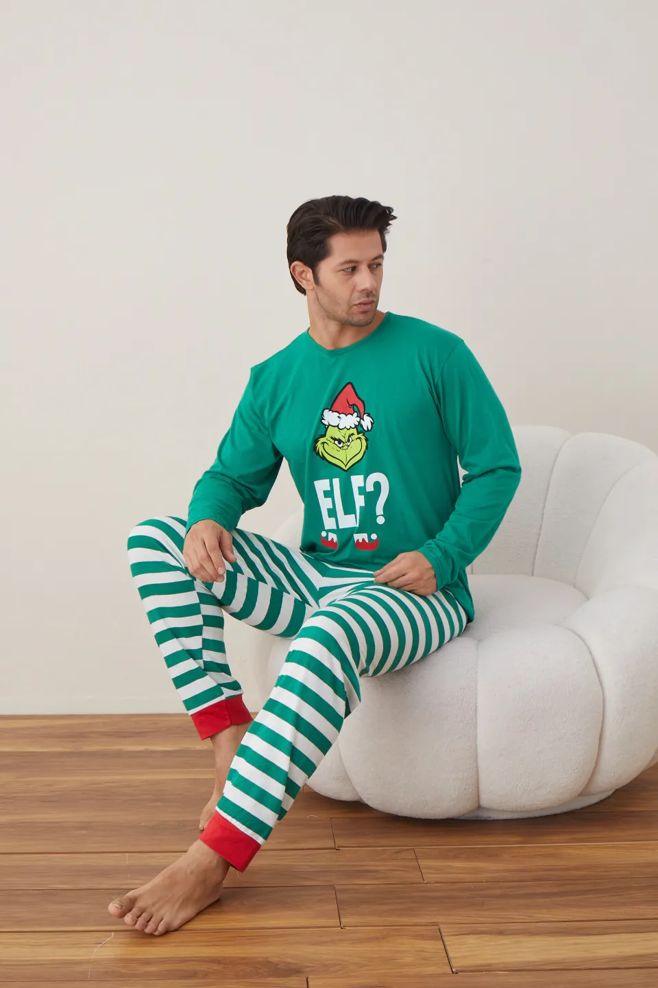 Pijama de Crăciun pentru bărbați, bluză verde și pantaloni dungi alb-verde, imprimeu „Grinch” - 6