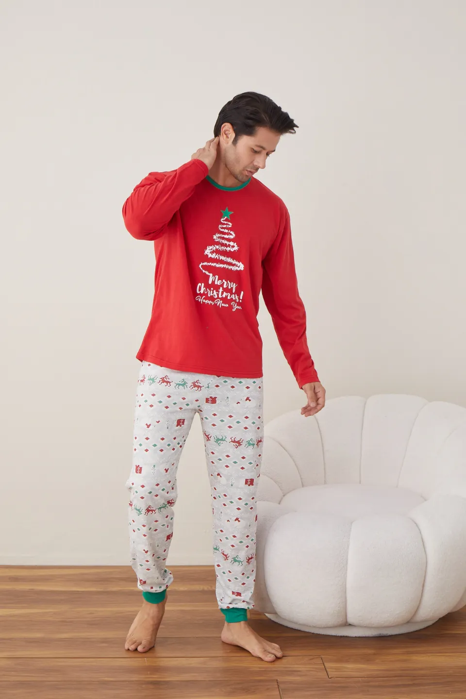 Pijama de Crăciun pentru bărbați, bluză roșie și pantaloni gri, imprimeu brad „Merry Christmas” - 3