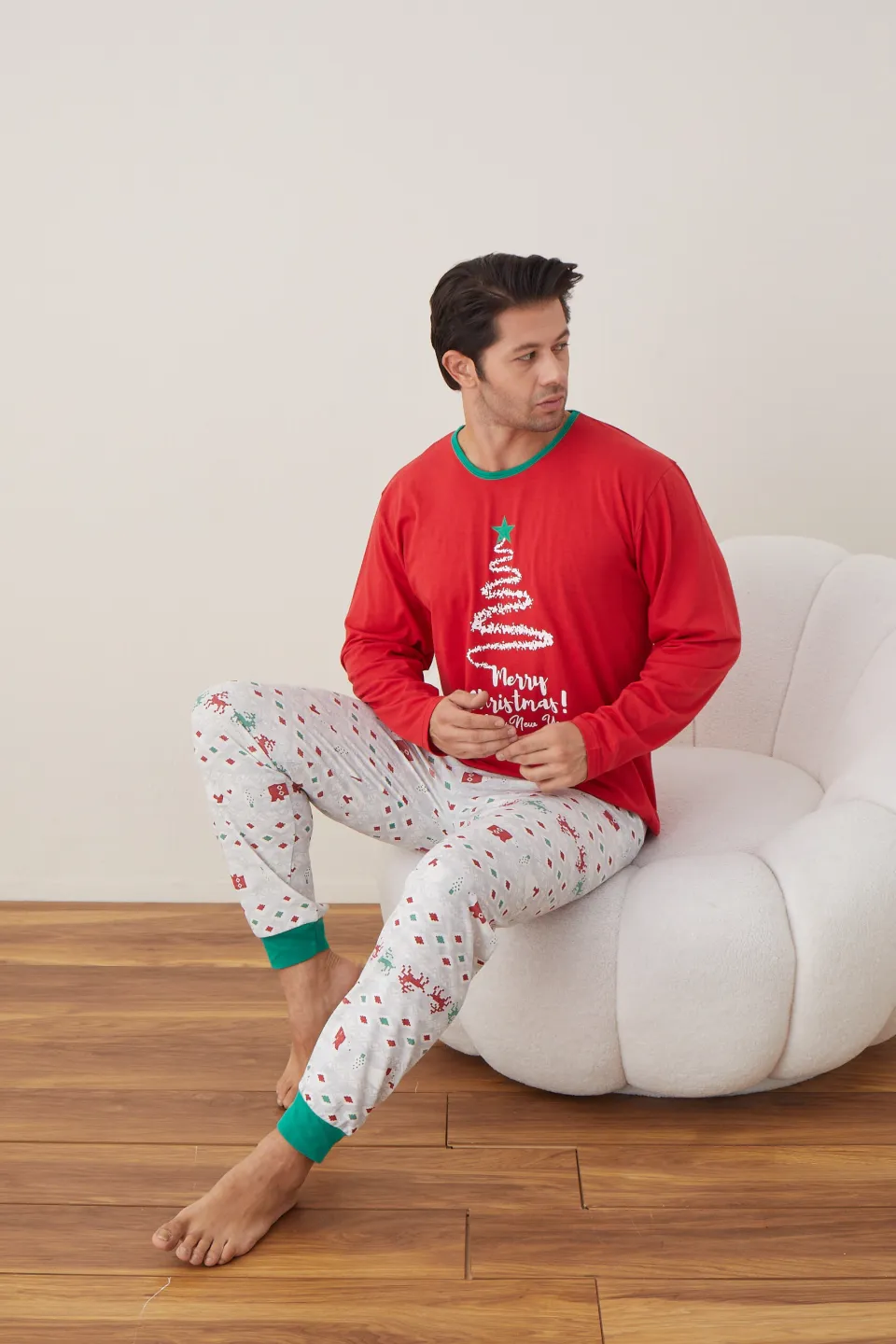 Pijama de Crăciun pentru bărbați, bluză roșie și pantaloni gri, imprimeu brad „Merry Christmas” - 7