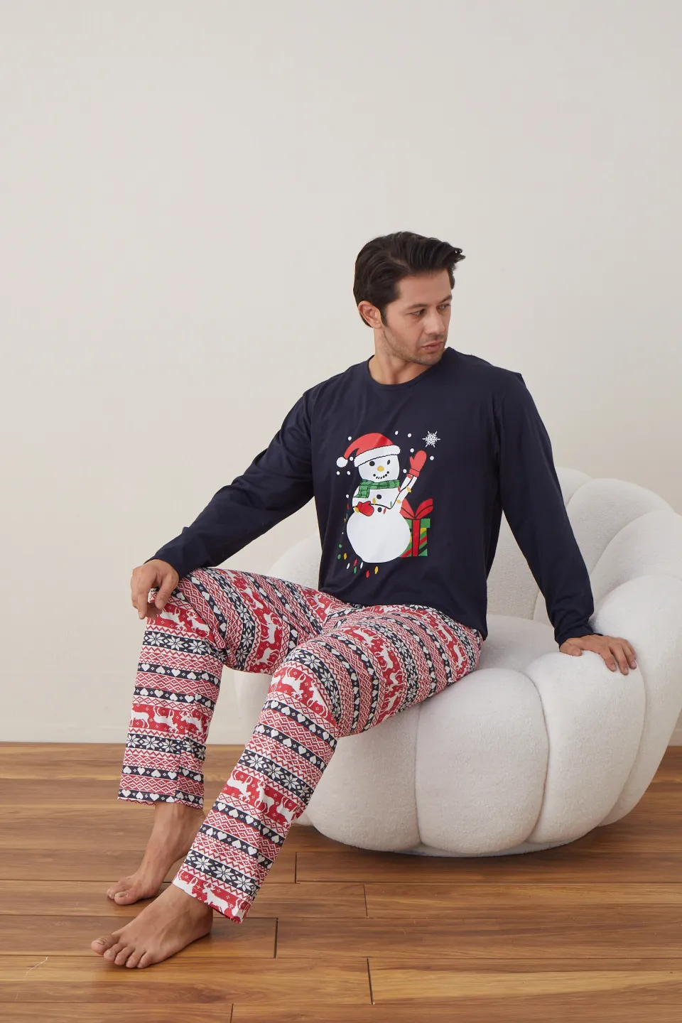 Pijama de Crăciun pentru bărbați, bluză bleumarin și pantaloni roșii, imprimeu „Om de Zăpadă” - 3