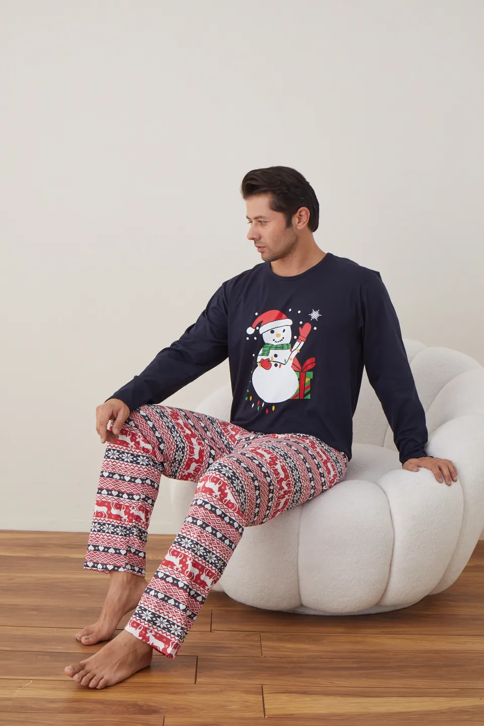 Pijama de Crăciun pentru bărbați, bluză bleumarin și pantaloni roșii, imprimeu „Om de Zăpadă” - 5