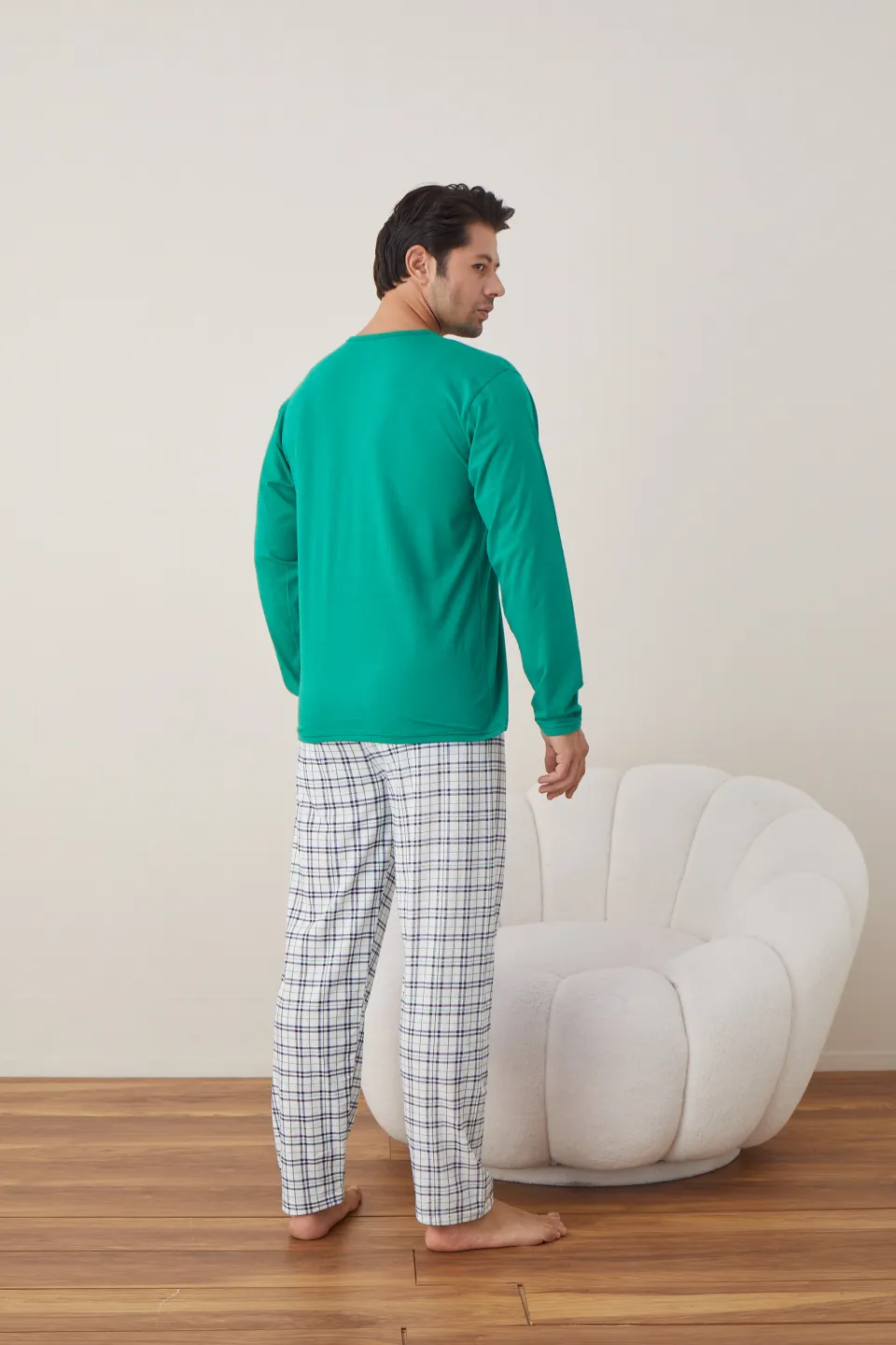 Pijama de Crăciun pentru bărbați, bluză verde și pantaloni albi în carouri, imprimeu „Oh Deer” - 4