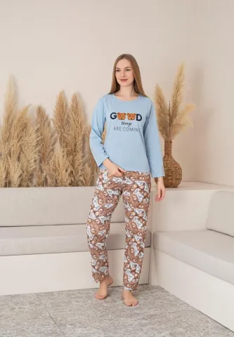 Pijama damă toamnă-iarnă bleu cu imprimeu „GOOD things ARE COMING” și pantaloni cu ursuleți