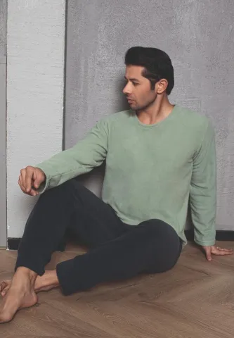 Pijama bărbați pentru sezonul rece verde deschis & bleumarin – material polar hover