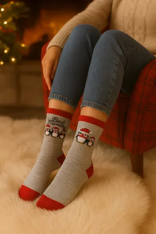 Set 2 perechi șosete lungi Crăciun damă – roșii cu fulgi de zăpadă & gri cu pinguini hover