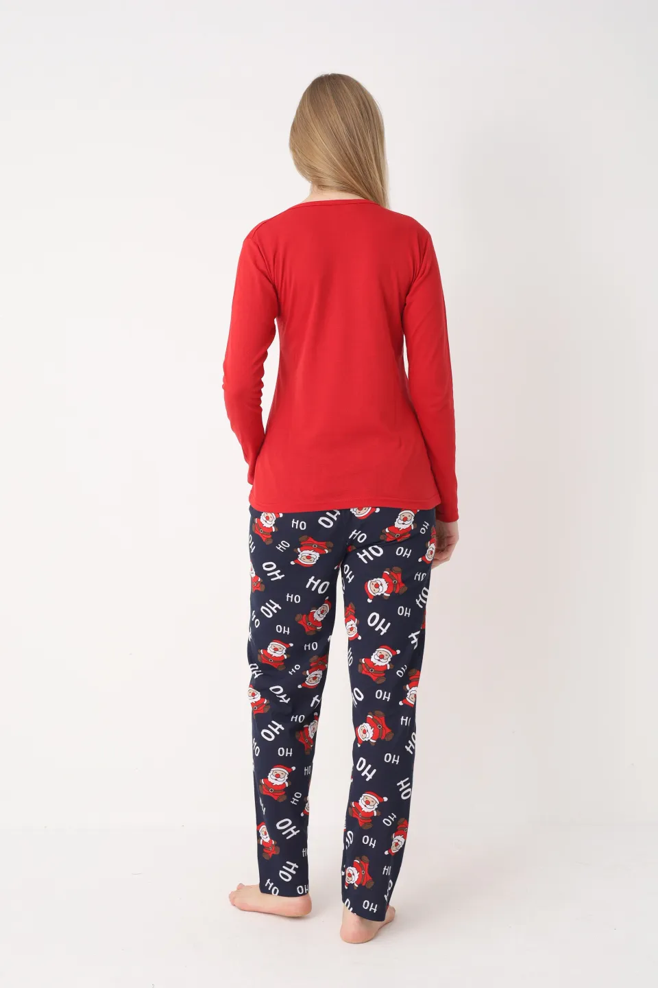 Pijama Crăciun Damă – Bluză Roșie & Pantaloni Bleumarin cu Imprimeu „HO HO HO” - 3