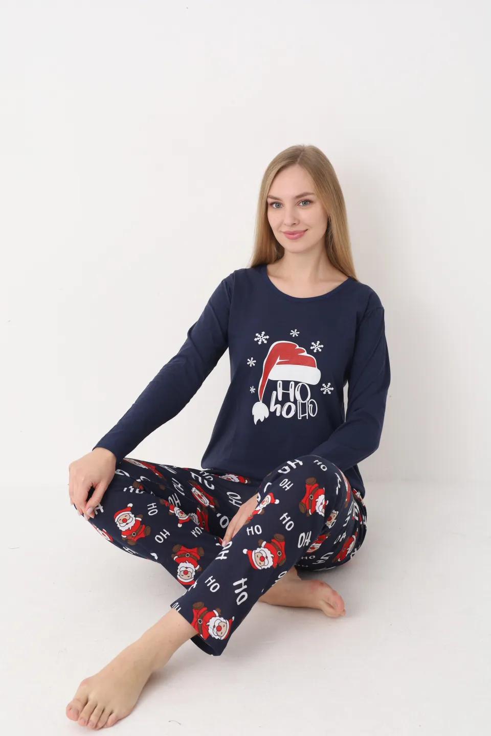 Pijama Crăciun Damă – Bluză & Pantaloni Bleumarin cu Imprimeu „HO HO HO” - 2