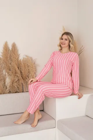Pijama Damă Roz cu Dungi Albe – Mâneci și Pantaloni Lungi, Material Moale hover