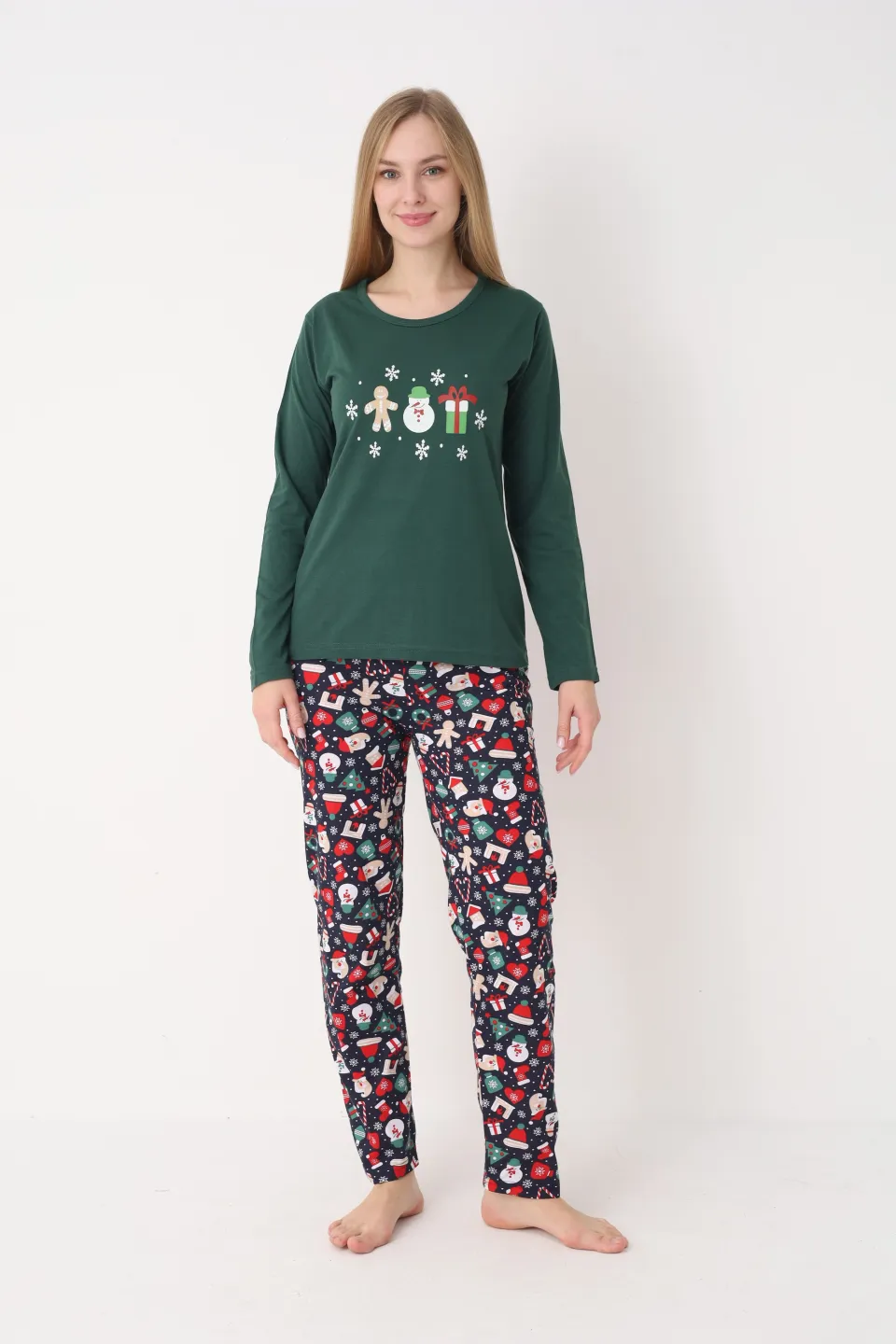 Pijama Crăciun Dama – Bluza Verde cu Turtă Dulce & Pantaloni Bleumarin - 6
