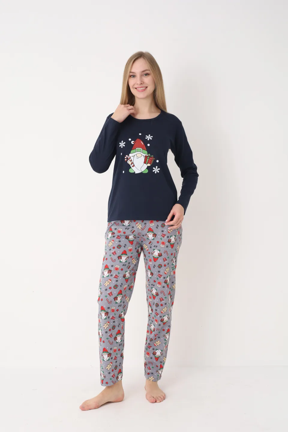 Pijamă Damă Crăciun – Bluză Bleumarin & Pantaloni Gri Deschis, Imprimeu Pitic cu Acadea - 3