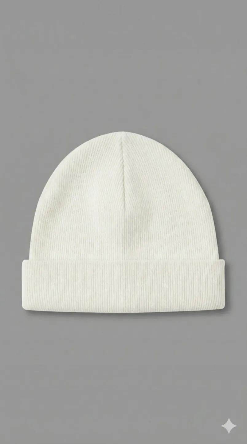 Căciuliță albă pentru copii, raiată și dublată - 1