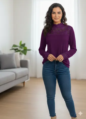 Maletă damă culoare violet cu dantelă la gât și mâneci