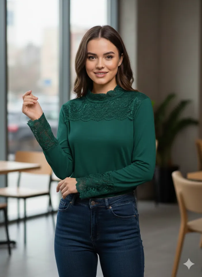 Maletă damă culoare smarald cu dantelă la gât și mâneci