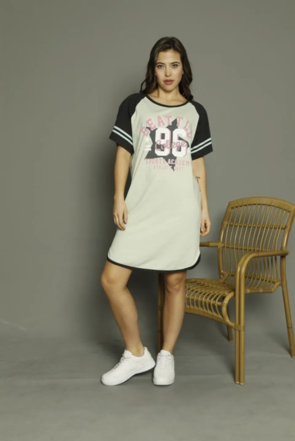 Rochie casual damă cu mânecă scurtă, până la genunchi, imprimeu 96 College, verde - 1