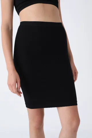 Fustă lungă neagră cu dungi, fără cusături