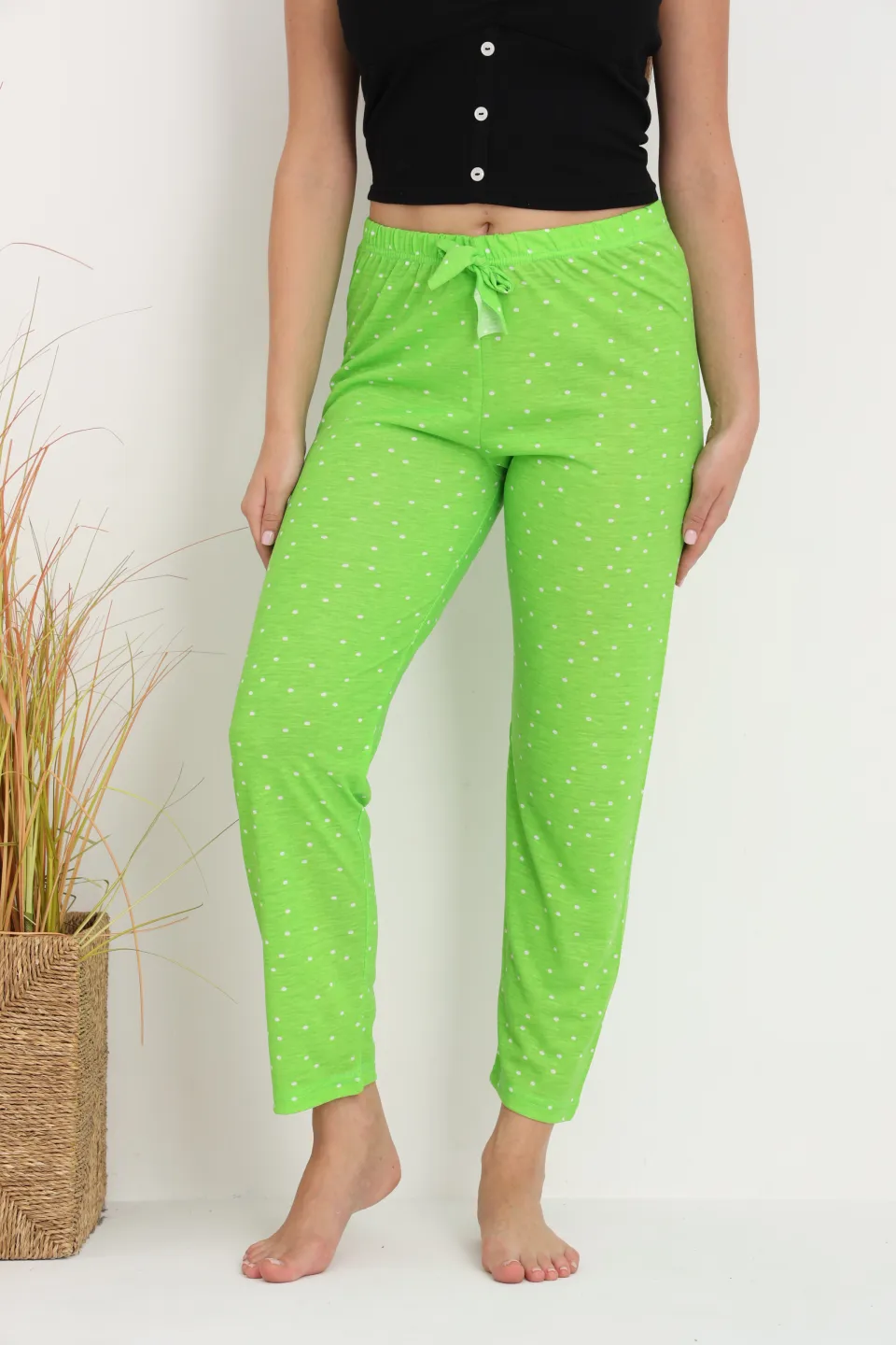 Pantaloni de pijama damă verde aprins cu puncte albe, croială lejeră, bumbac &amp; poliester - 3