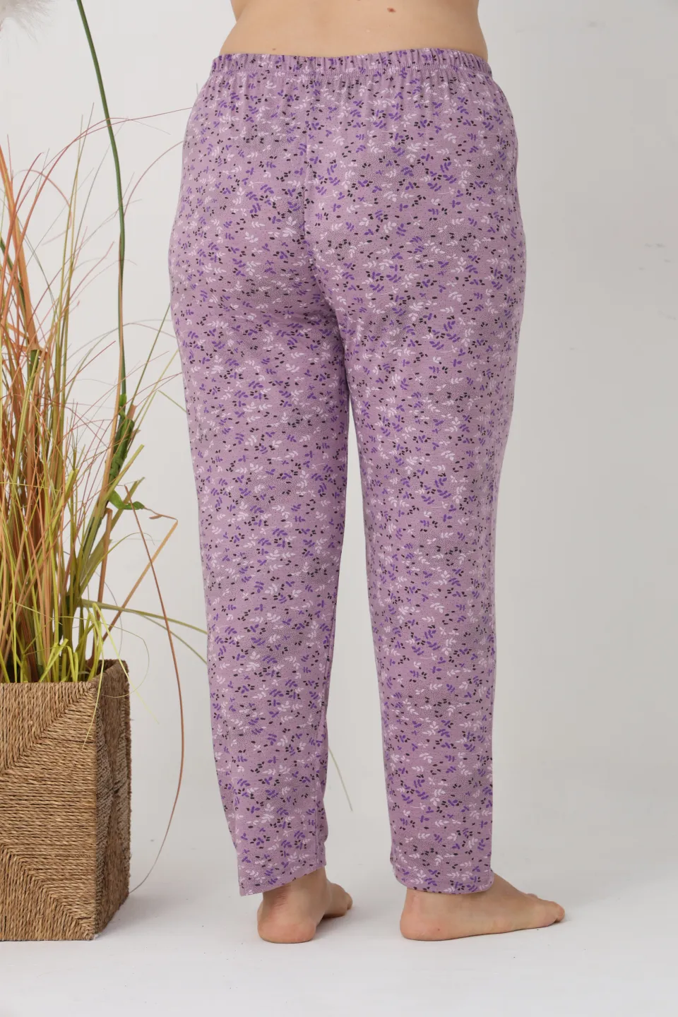 Pantaloni de pijama damă Big Size, mov cu flori multicolore, 85% vâscoză, 15% poliester - 5