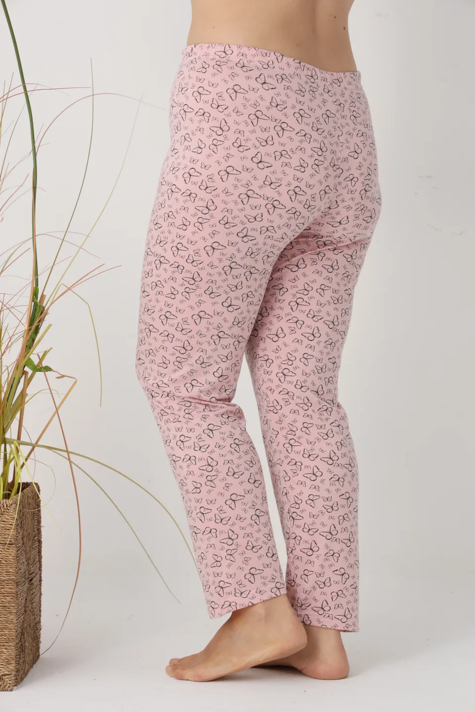 Pantaloni de pijama damă Big Size, roz cu fluturi, 85% vâscoză, 15% poliester - 4