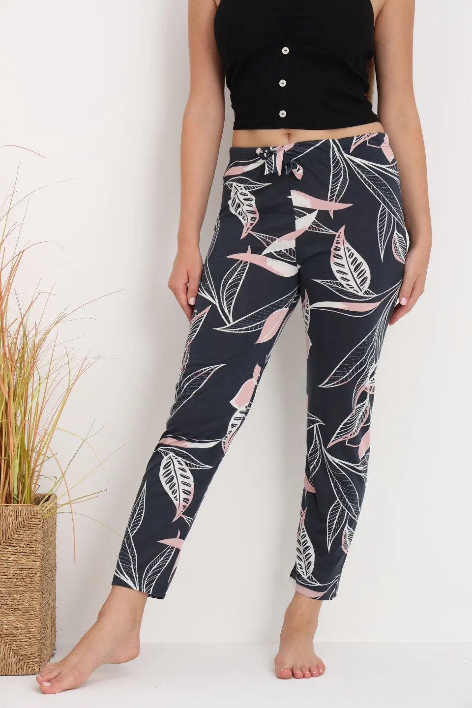 Pantaloni de pijama damă negri cu flori roz, croială lejeră, bumbac &amp; poliester - 5