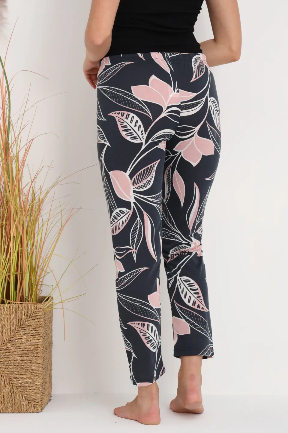 Pantaloni de pijama damă negri cu flori roz, croială lejeră, bumbac &amp; poliester - 7