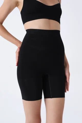 Pantaloni modelatori scurți cu talie înaltă – negru hover