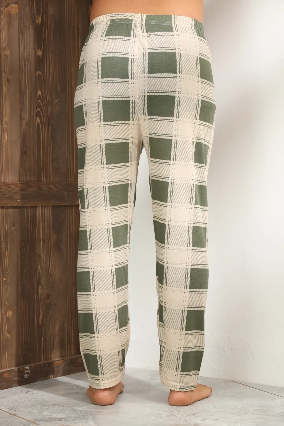 Pantaloni pijama bărbați bej cu pătrățele verzi – croială lejeră-big size - 4