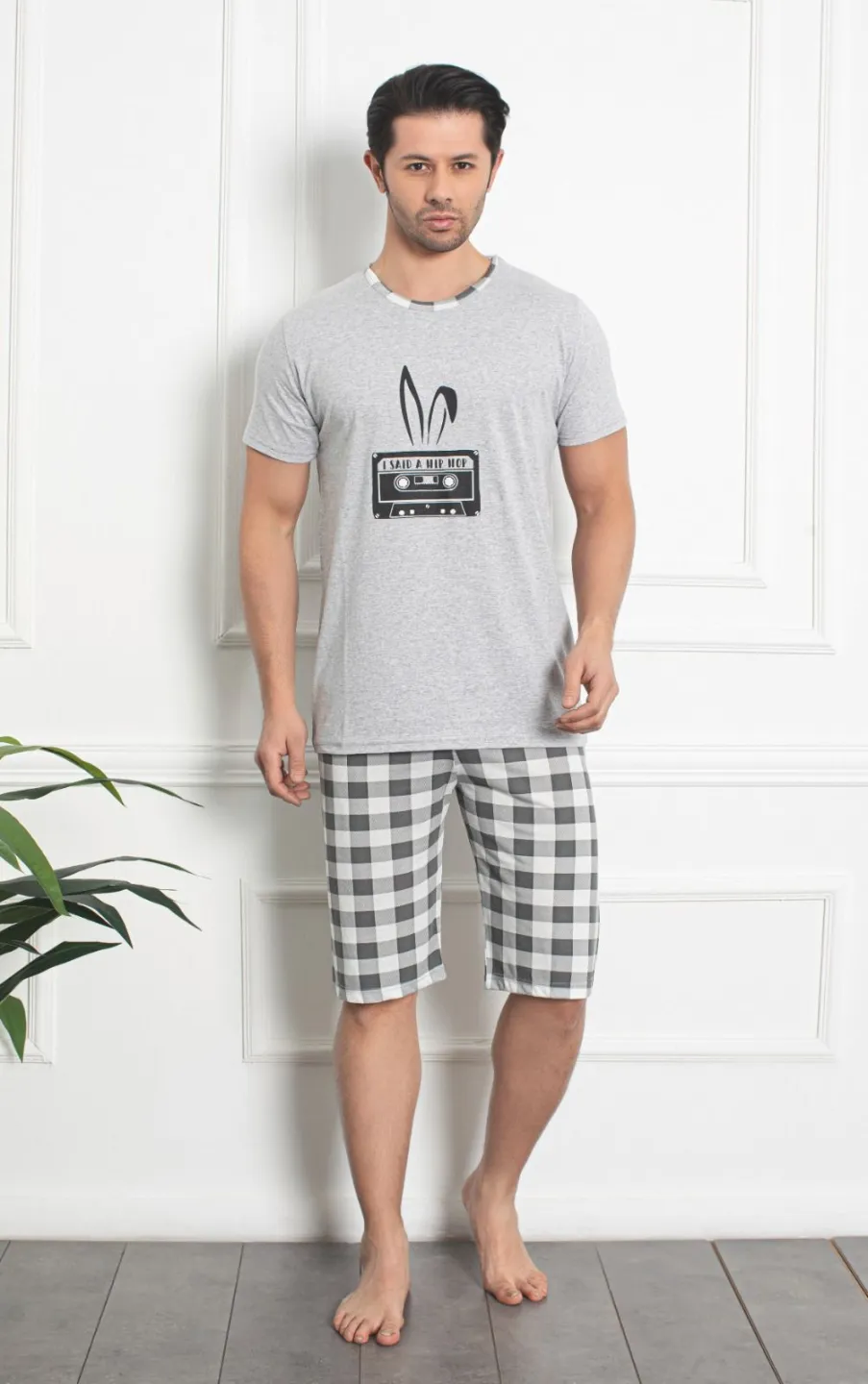 Pijama bărbat din bumbac, mânecă scurtă și pantaloni 3/4, imprimeu ,,Hip Hop'', gri - 1