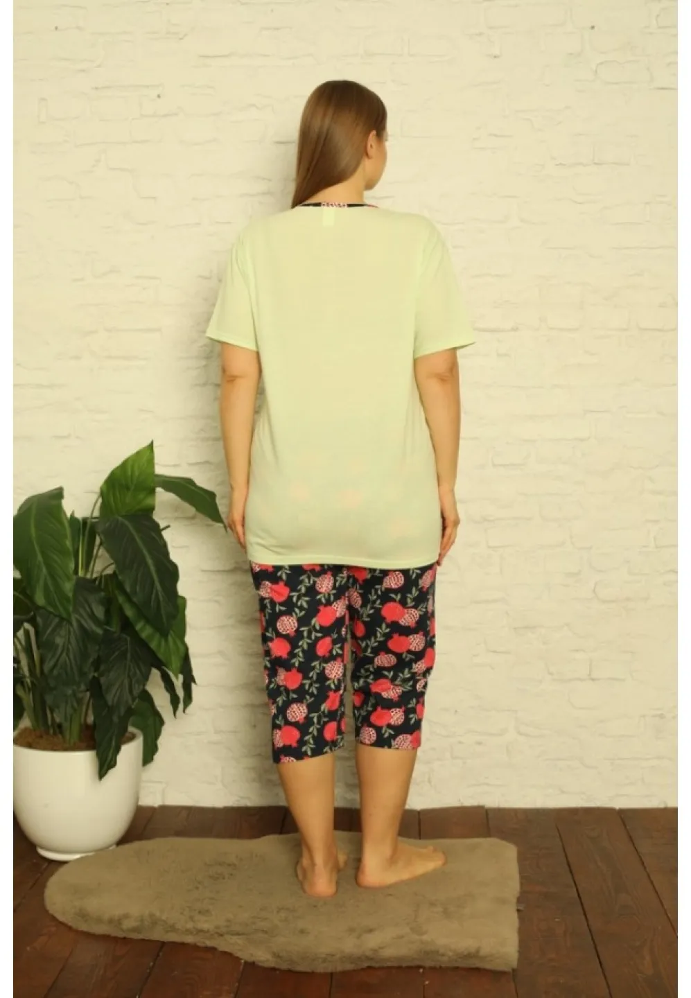 Pijama dama din bumbac, imprimeu ,,Sense Of Beauty'', maneca scurta si pantaloni 3/4, verde - 3