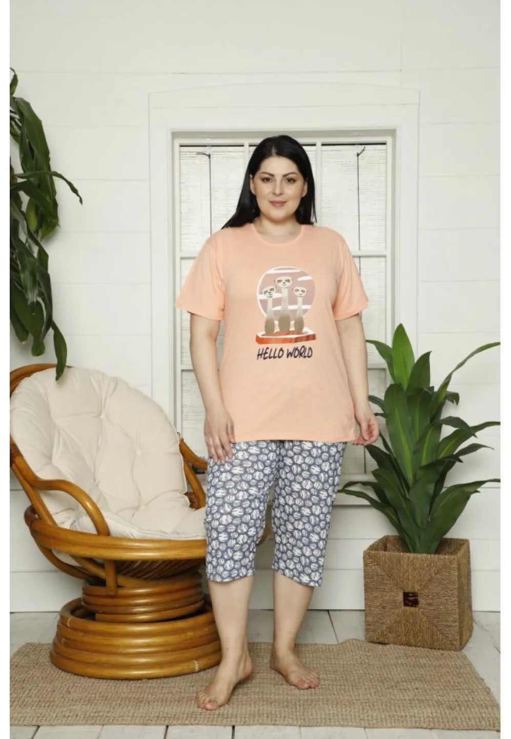 Pijama dama din bumbac, tricou portocaliu cu imprimeu „Hello World” și pantaloni 3/4 asortați - 1