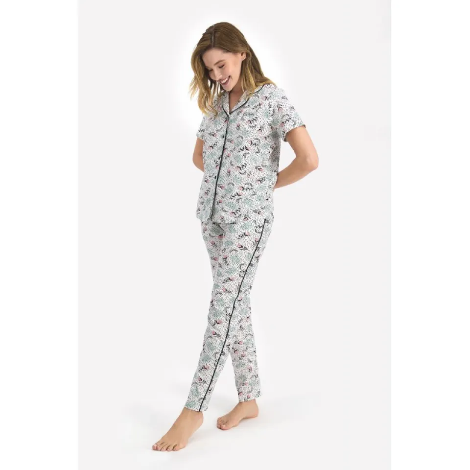 Pijama dama bumbac, bluza cu nasturi, maneca scurta si pantaloni lungi, imprimeu cu flori