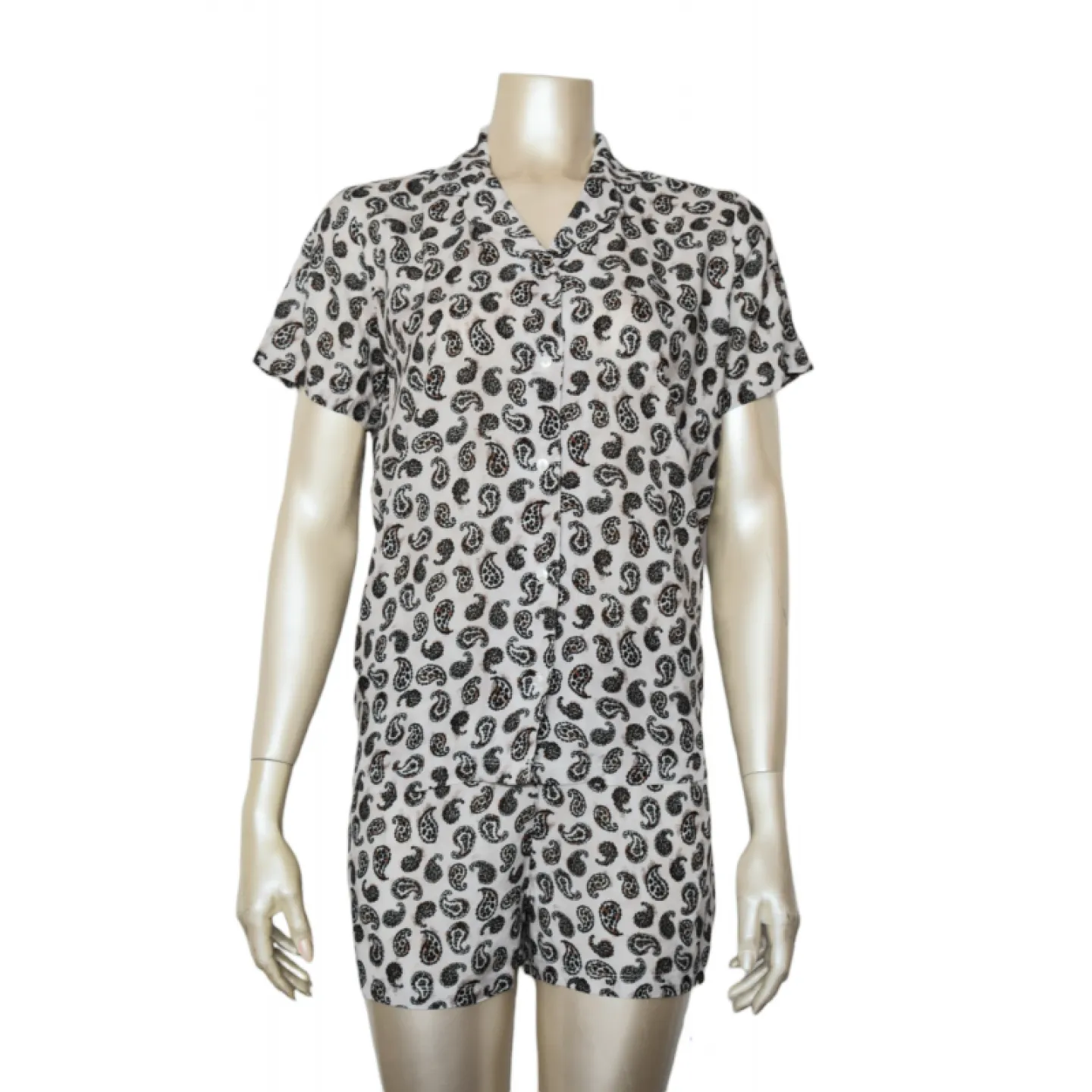 Pijama damă cu bluză cu nasturi, mânecă scurtă și pantaloni scurți, imprimeu leopard - 1