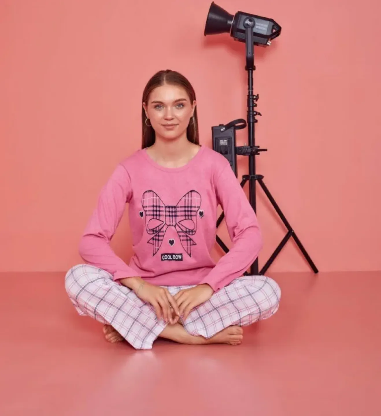 Pijama damă, cu mânecă lungă și pantaloni lungi din bumbac, imprimeu Cool Bow - 1