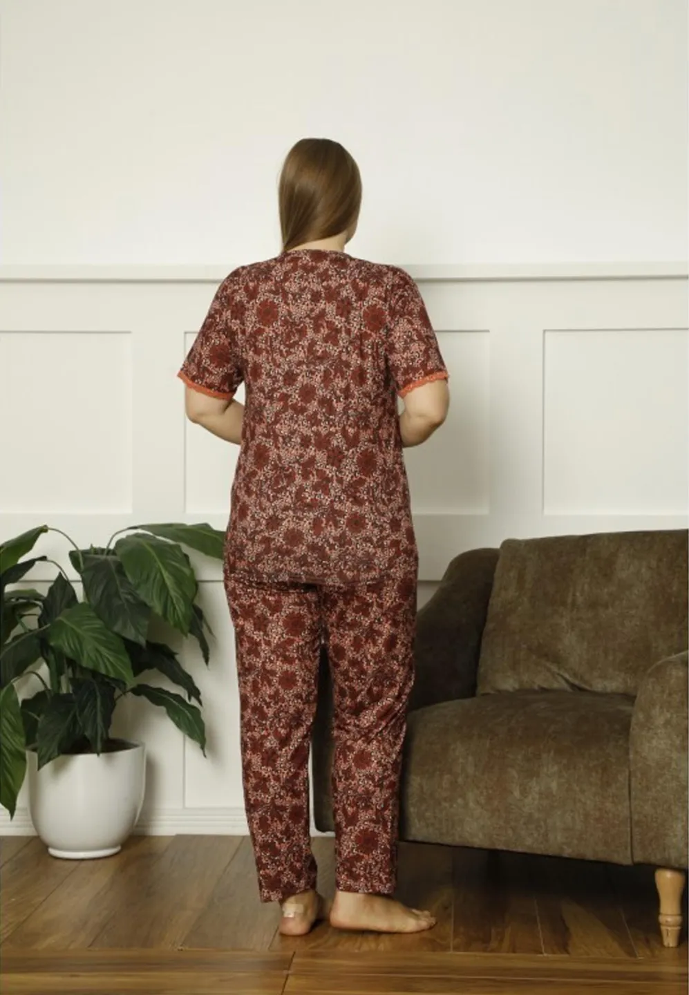 Pijamale damă Big Size, mânecă scurtă, pantaloni lungi, culoare cărămiziu, imprimeu floral - 2