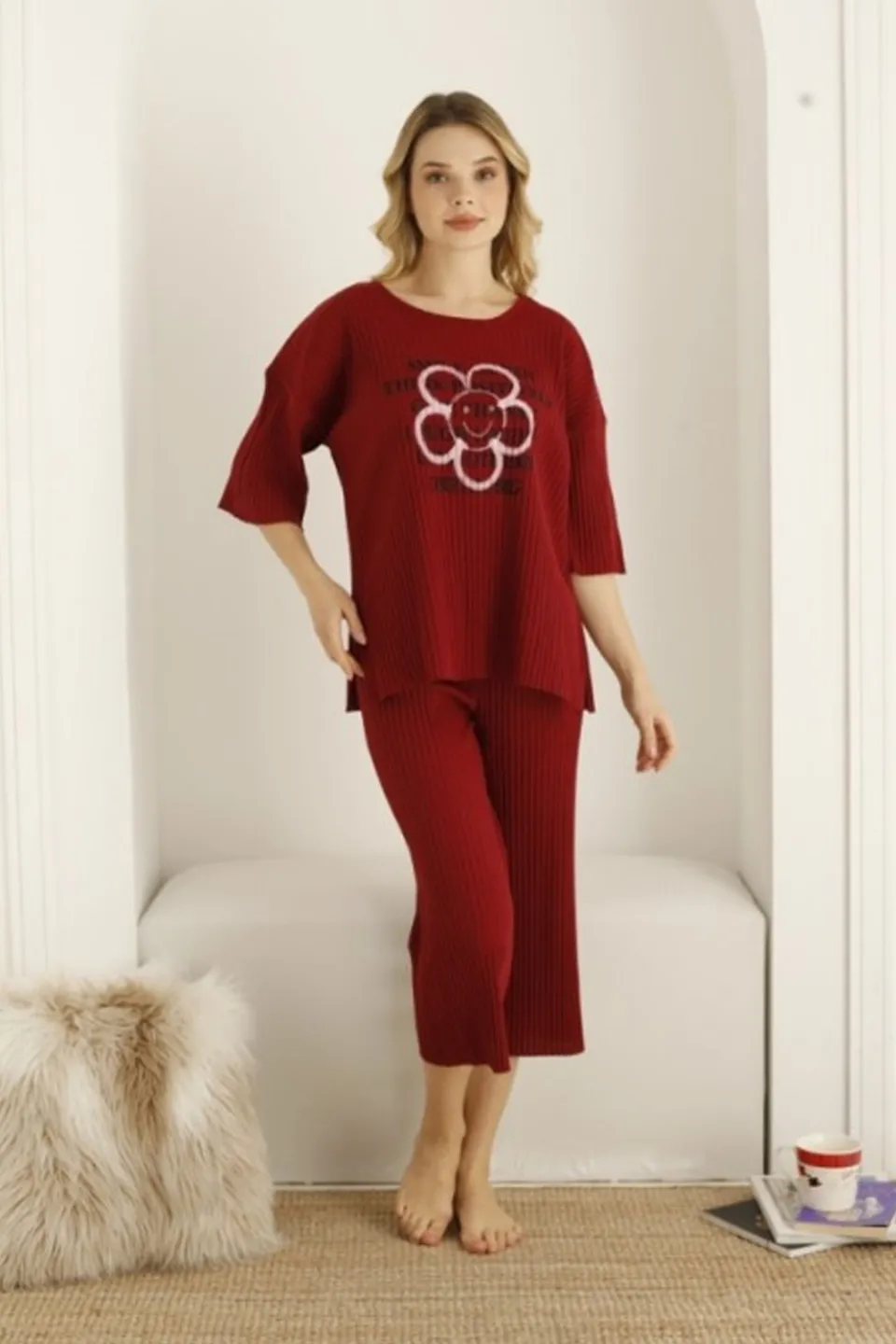 Pijama damă, culoare bordo, imprimeu floare - 1