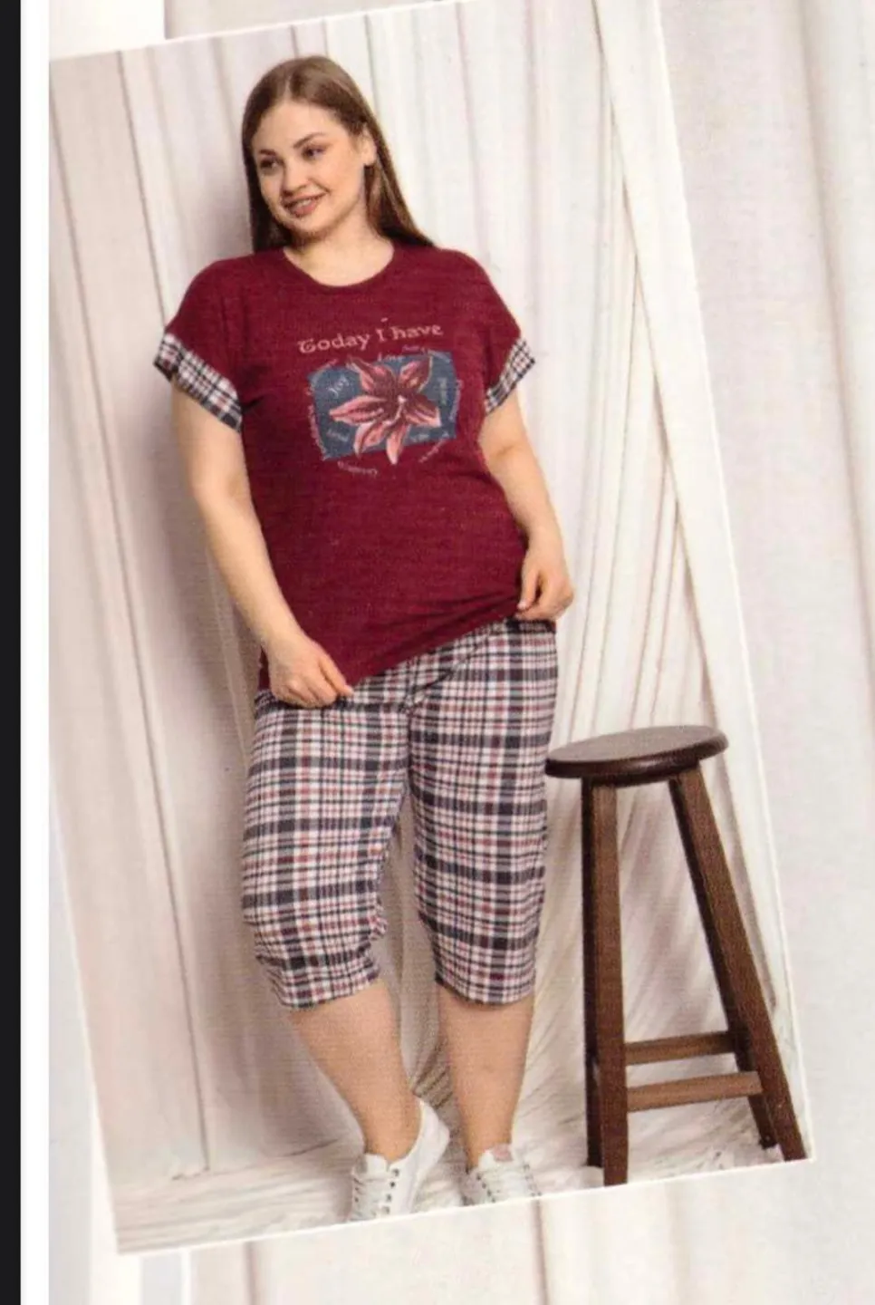 Pijama dama din bumbac Big Size cu imprimeu ,,Today I Have'', tricou si pantaloni 3/4, rosu - 1