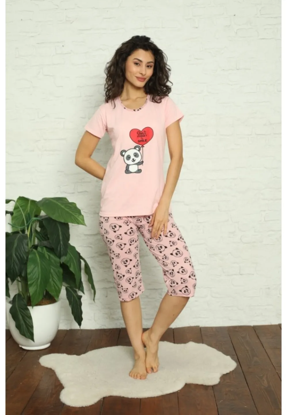 Pijama dama din bumbac cu imprimeu "Don’t forget to smile", maneca scurta si pantaloni 3/4, roz deschis - 1