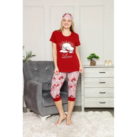 Pijama dama din bumbac, tricou si pantaloni 3/4 cu manseta, imprimeu Love, masca de dormit asortata